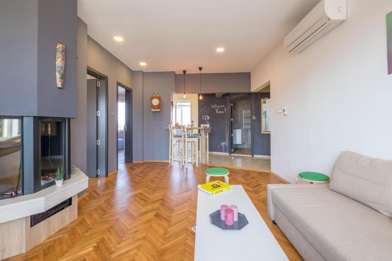 Artistic & Spacious 2Bd Central Apt By Flat Mаnager София Экстерьер фото