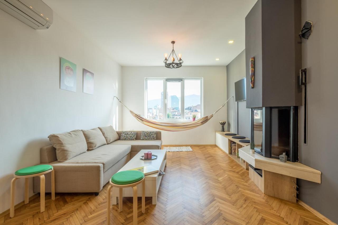 Artistic & Spacious 2Bd Central Apt By Flat Mаnager София Экстерьер фото