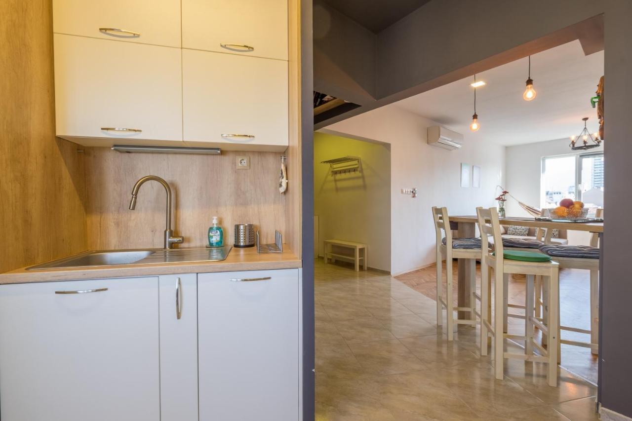 Artistic & Spacious 2Bd Central Apt By Flat Mаnager София Экстерьер фото