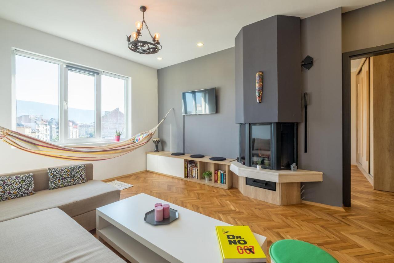 Artistic & Spacious 2Bd Central Apt By Flat Mаnager София Экстерьер фото