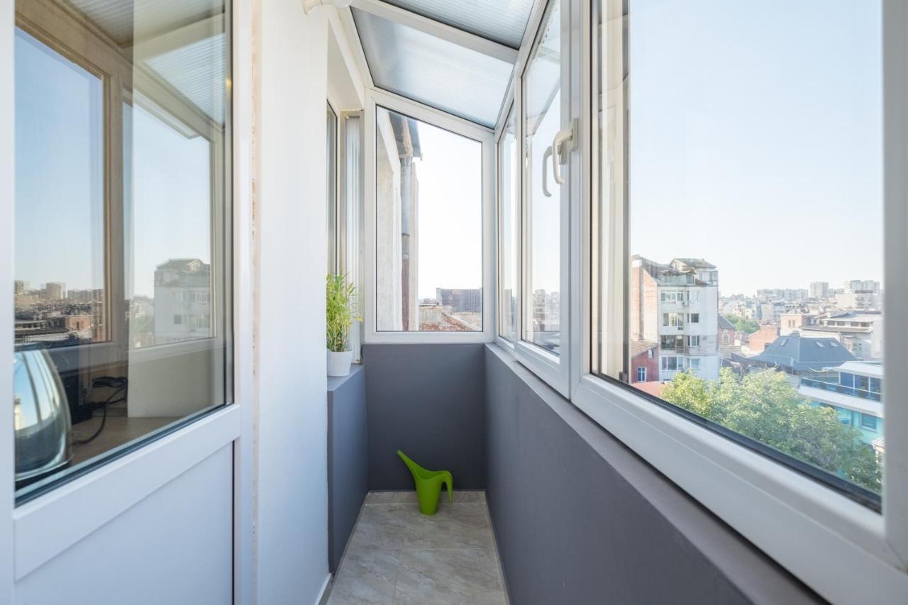 Artistic & Spacious 2Bd Central Apt By Flat Mаnager София Экстерьер фото